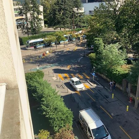 グルノーブルBrooklyn - Studio Moderne A 2 Pas Du Tram Aアパートメント エクステリア 写真